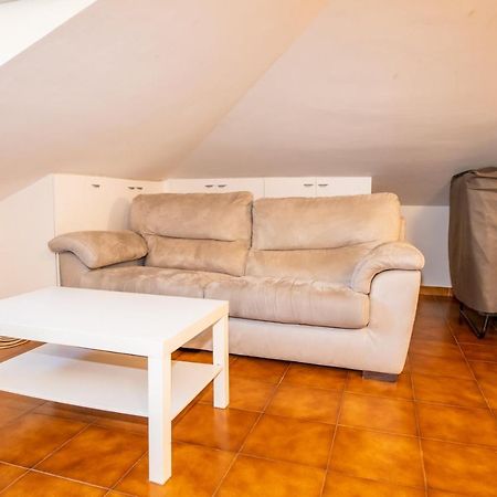 ヴァラッツェCasa Alejandroアパートメント エクステリア 写真